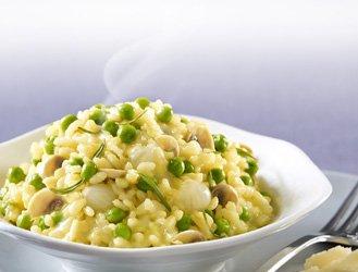 Risotto with peas, mushrooms, onions