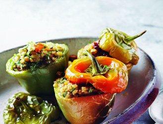Peppers with coral lentils and spelled
